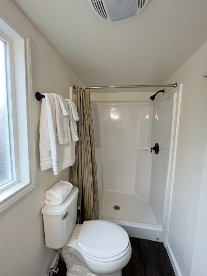 Cedar Tiny Home Woodland Park Exterior photo